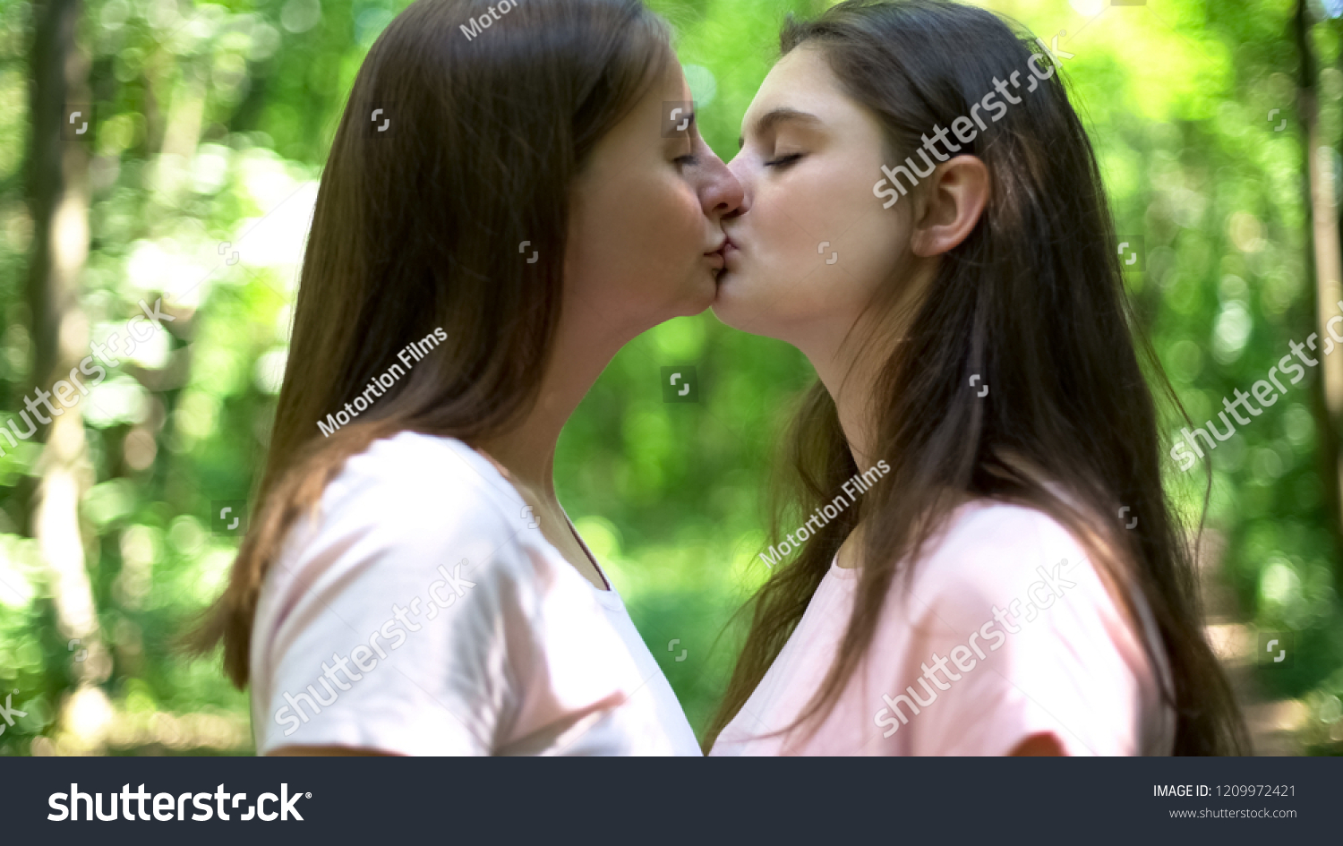 Pretty Lesbians Kissing Gently First