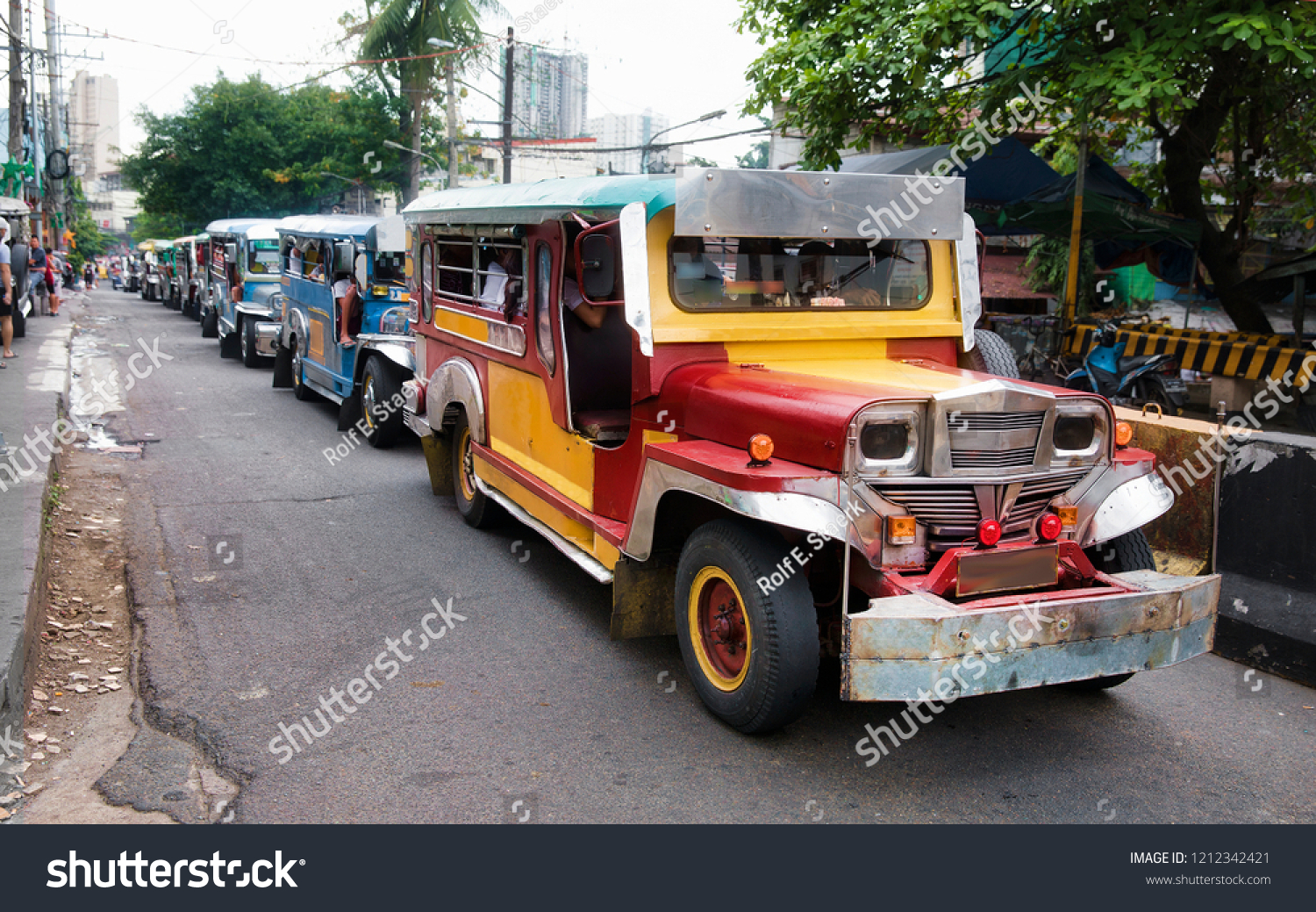 Queue Typical Jeepneys Manila Philippines Stock Photo 1212342421 ...