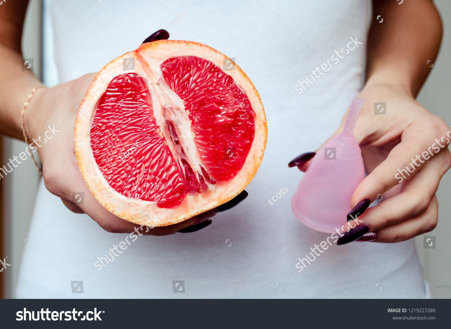 Грейпфрут похожий на вагину