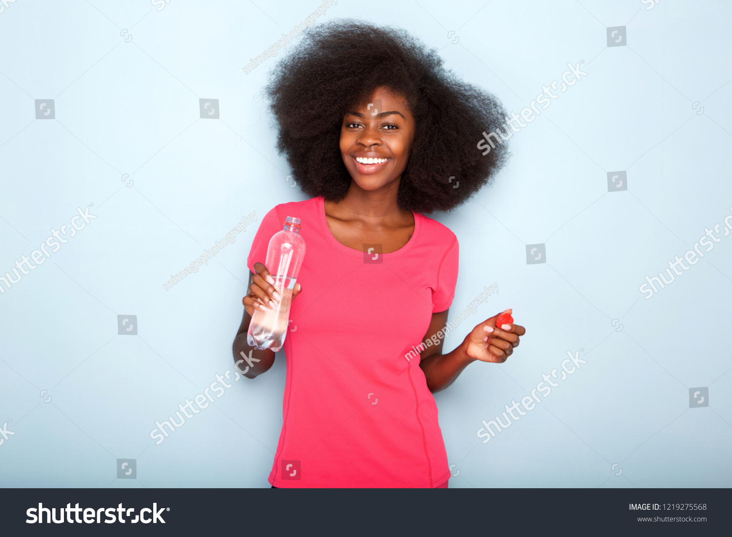 81,914 Black woman holding drink Images, Stock Photos & Vectors ...