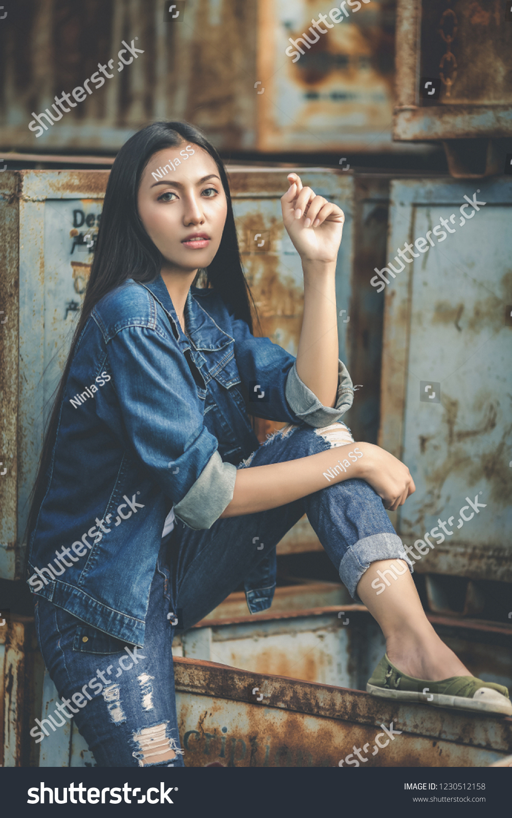Teenage Girls Wearing Jeans Stock Photo 1230512158 | Shutterstock