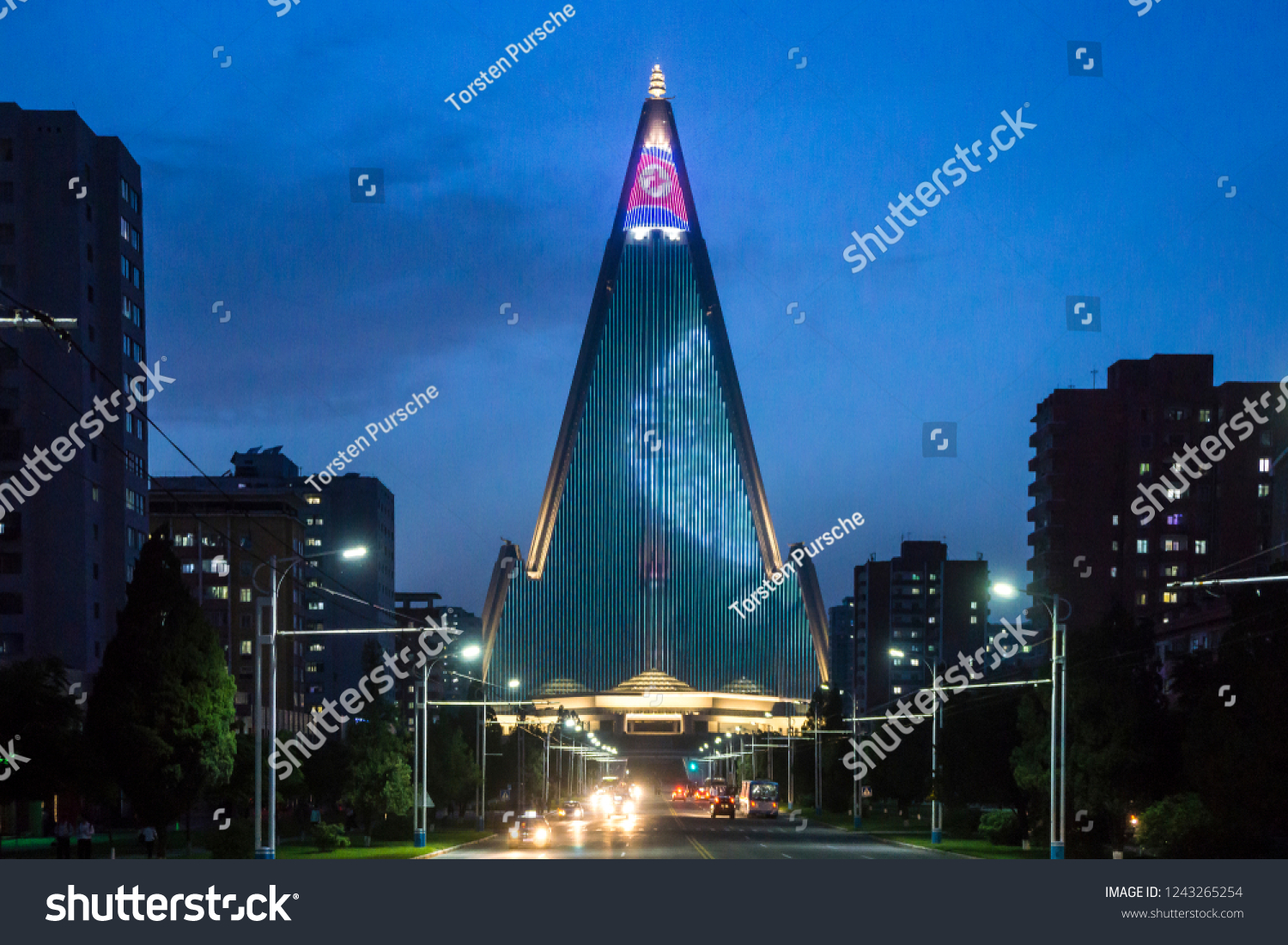 ryugyong hotel at night