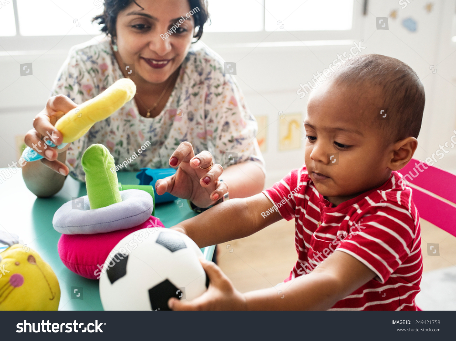 3,025 Teacher talking preschool child Images, Stock Photos & Vectors