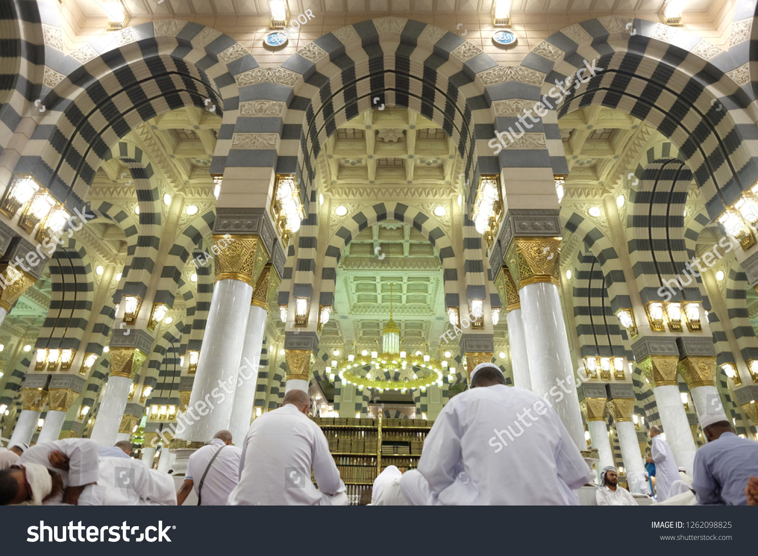 Al Madinah Saudi Arabiaaugust 30 2018 Stock Photo 1262098825 | Shutterstock