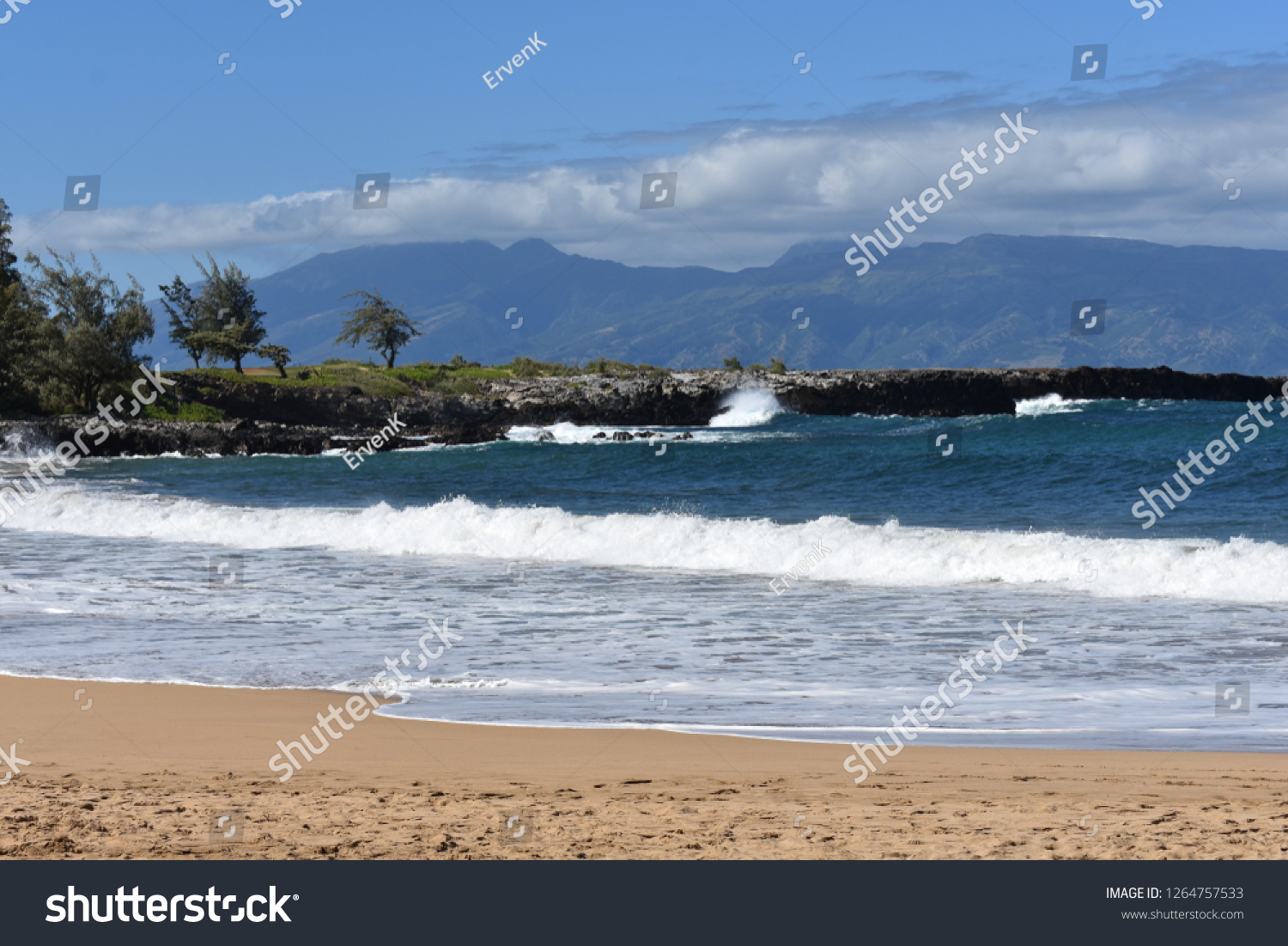 Dt Fleming Beach Lahaina Maui Hawaii Stock Photo 1264757533 | Shutterstock