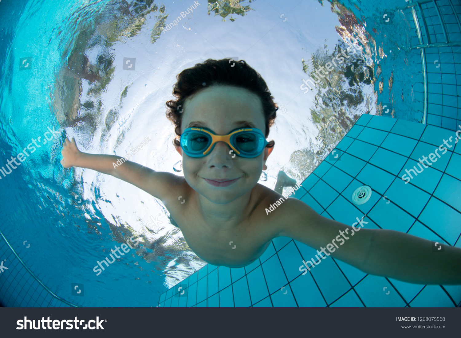 Underwater Young Boy Fun Swimming Pool 스톡 사진 1268075560 Shutterstock 5162