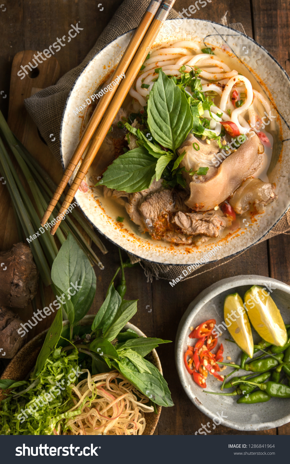 Bun Bo Hue Bun Bo Vietnamese Stock Photo 1286841964 | Shutterstock