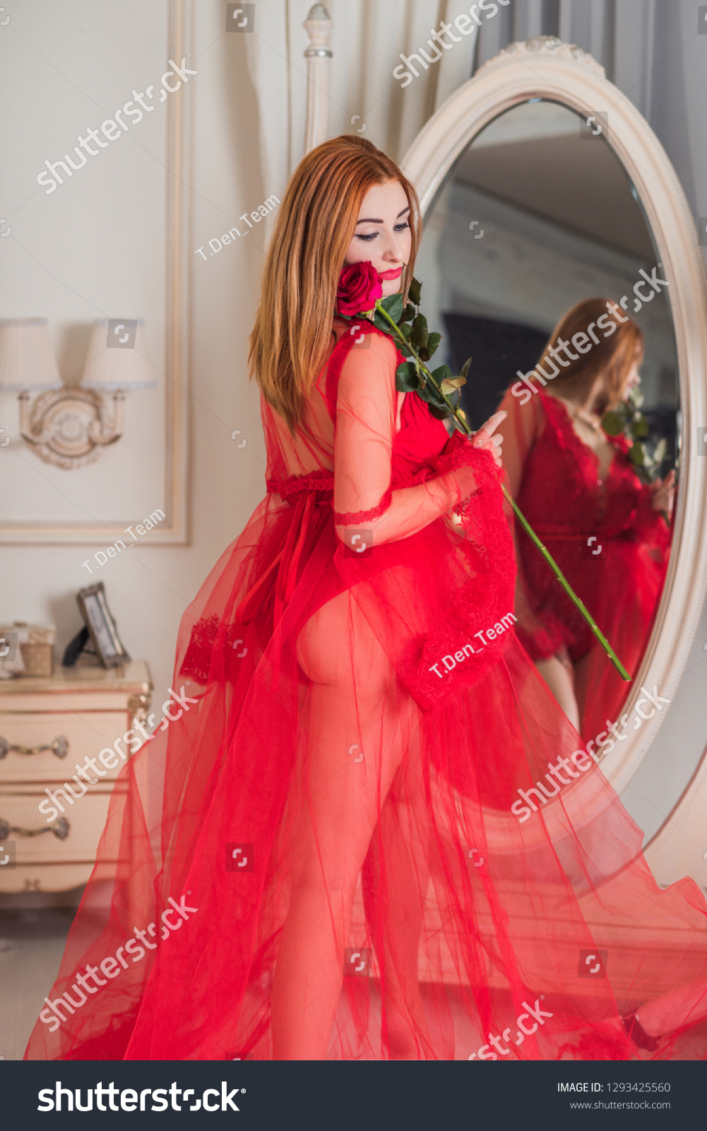 Sensual Red Hair Woman Red Lace Foto Stock 1293425560 Shutterstock