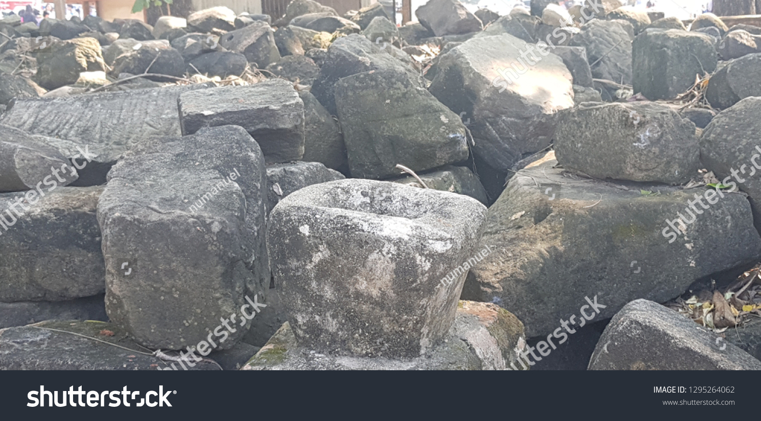 big rocks in a pile