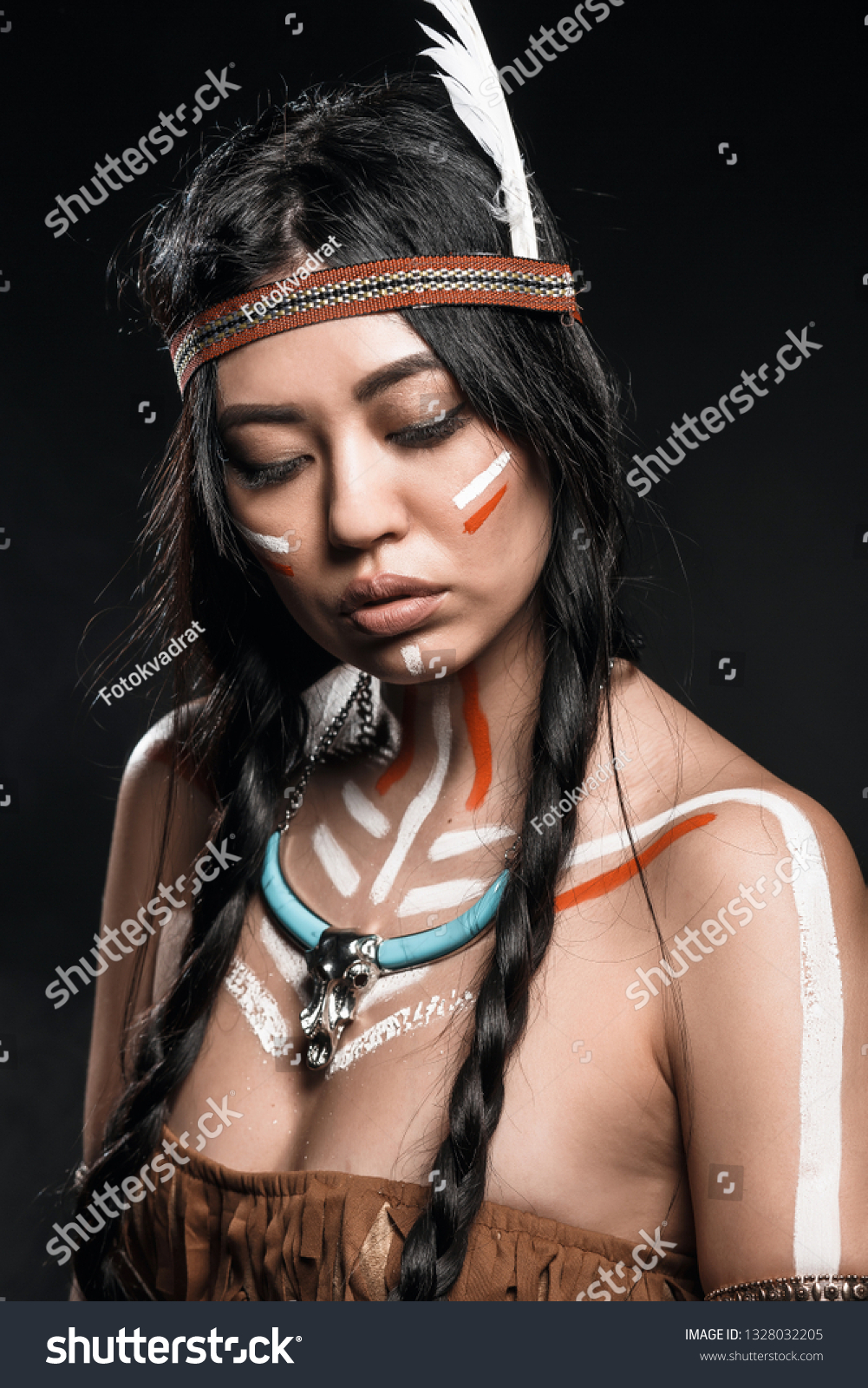 Native American Indian Sexy Girl Traditional Foto Stok 1328032205 Shutterstock