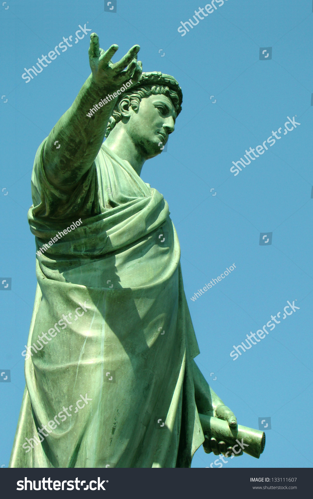 Bronze Statue Man Laurel Wreath Scroll Stock Photo 133111607 | Shutterstock