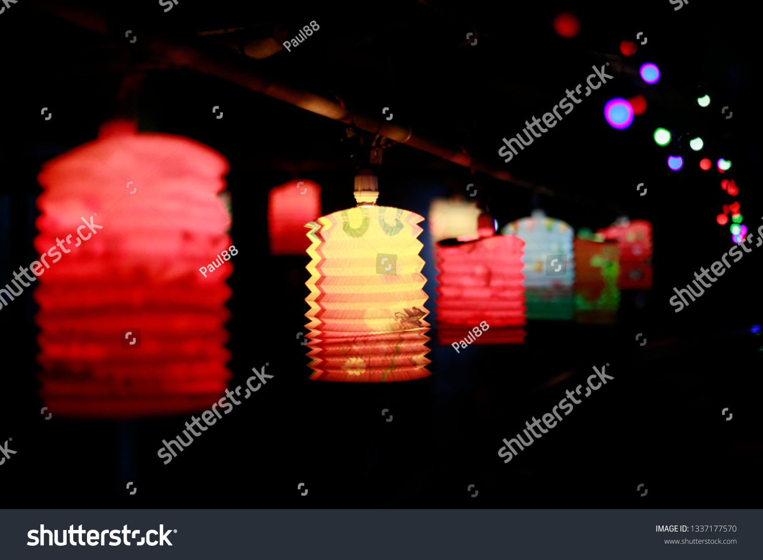 festival feliz thadingyut en Myanmar, festival Foto de stock 1337177570 ...