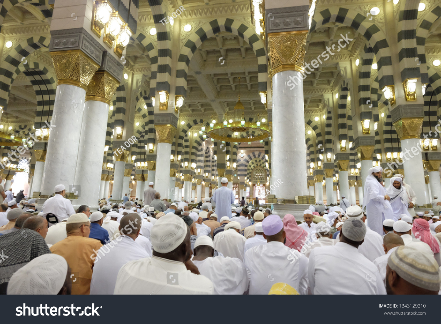 Al Madinah Saudi Arabiaaugust 30 2018 Stock Photo 1343129210 | Shutterstock