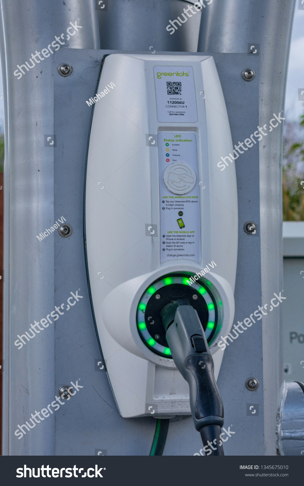 Greenlots Charging Station Ev Electric Vehicle Stock Photo 1345675010 ...