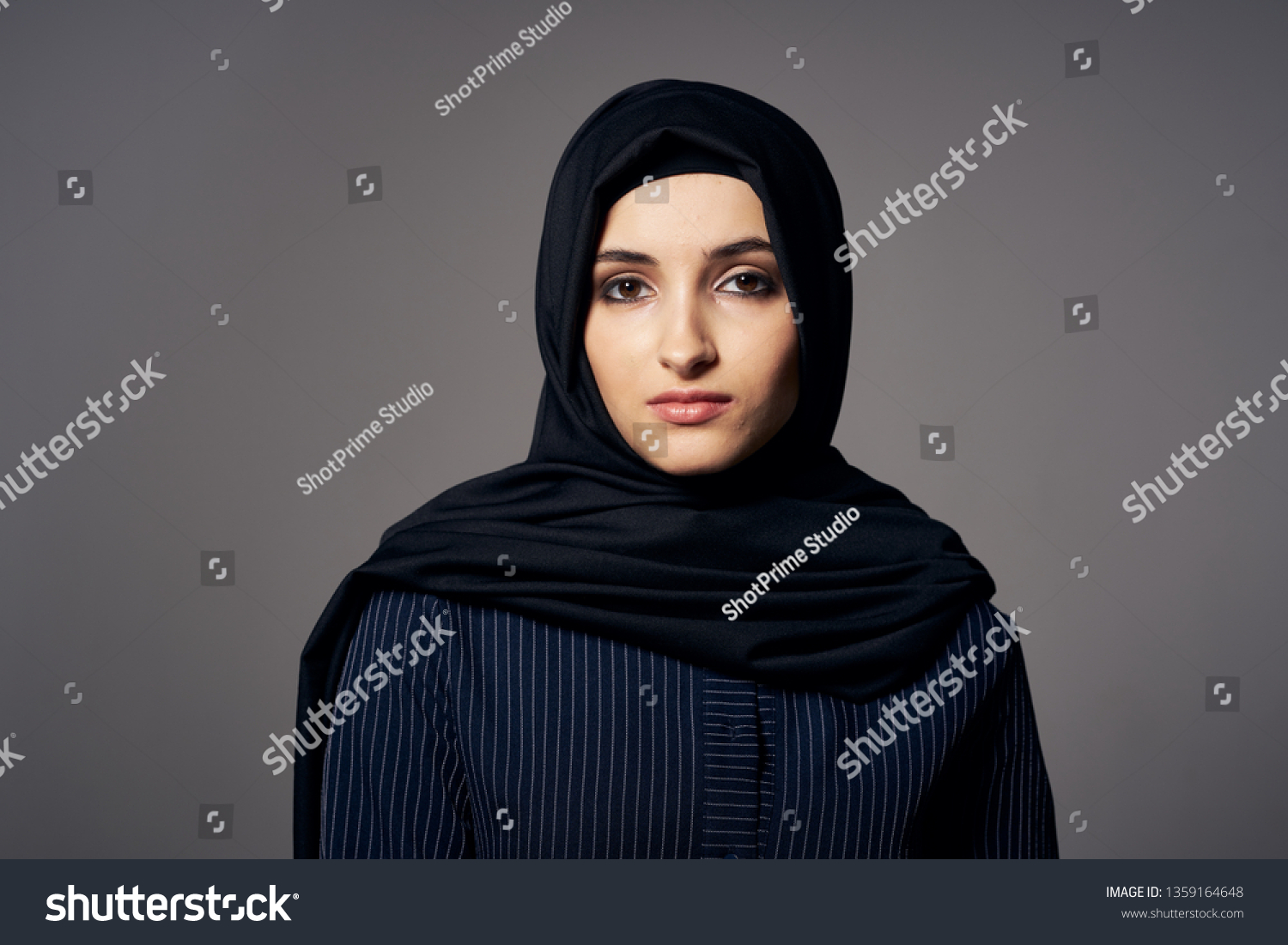 Dark Background Religion Islam Islam Woman Stock Photo 1359164648 ...