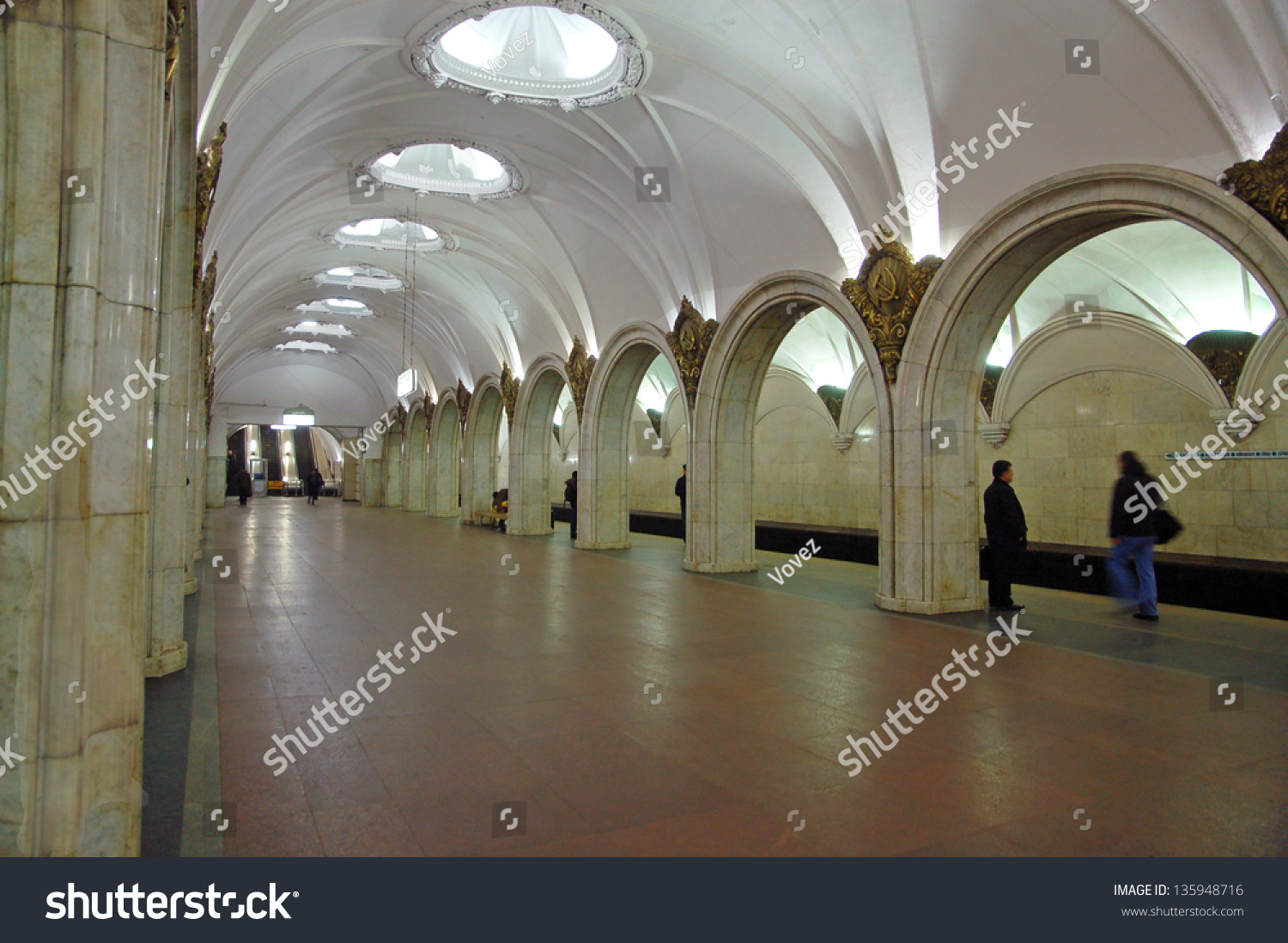 станция метро павелецкая москва