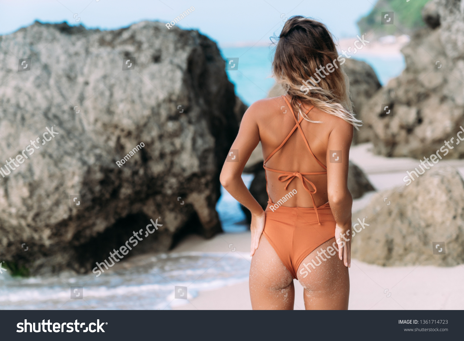 Backside View Girl Sexy Buttocks Bikini Stock Photo Shutterstock