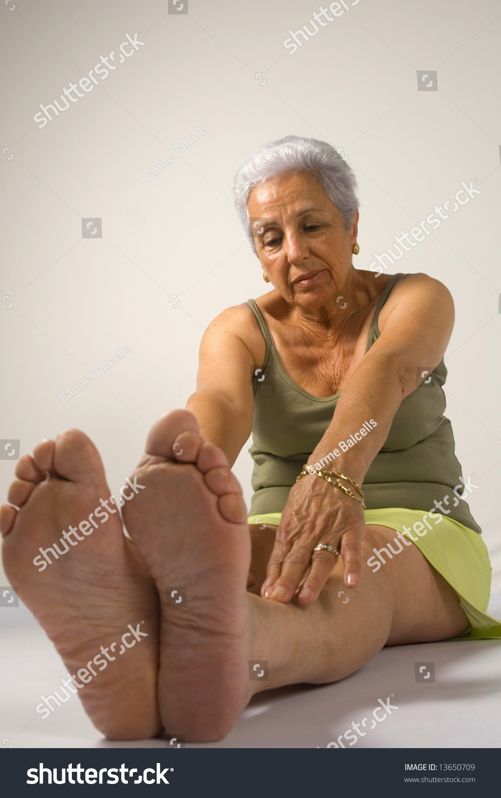 Mature Women Feet Pics