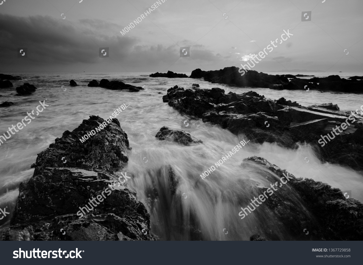 Amazing Rock Formations Pandak Beach Terengganu Stock Photo 1367729858 ...