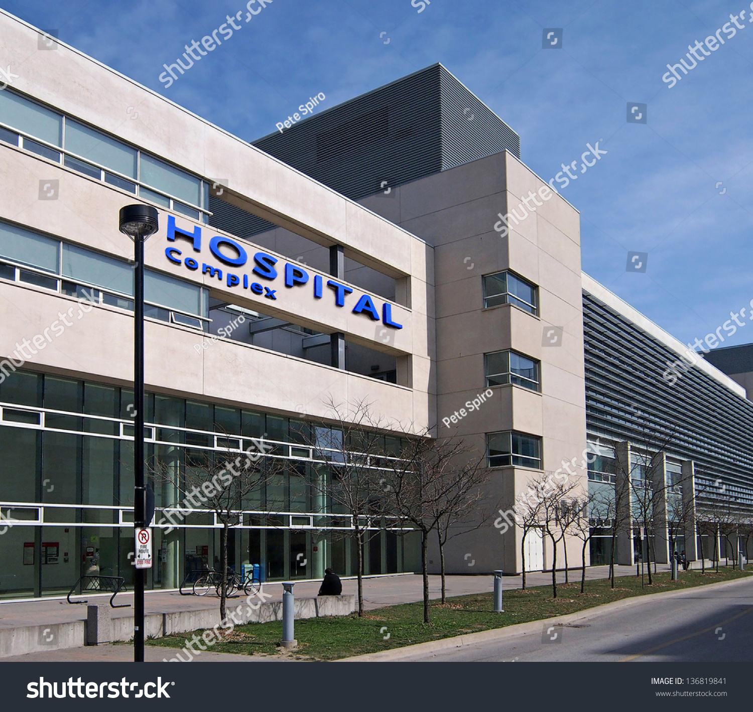 Modern Style Hospital Building Stock Photo 136819841 | Shutterstock