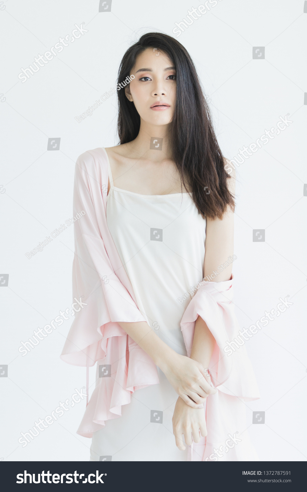 Sexy Asian Woman Model Pajamas Standing Foto Stock 1372787591