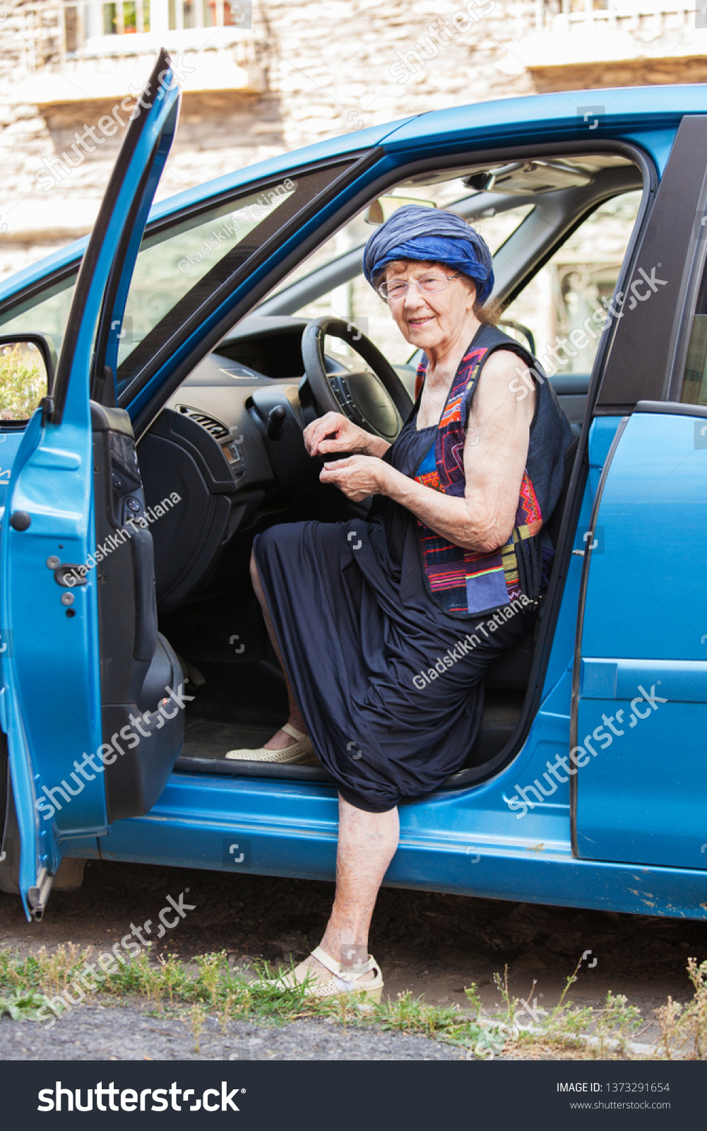 Granny Car