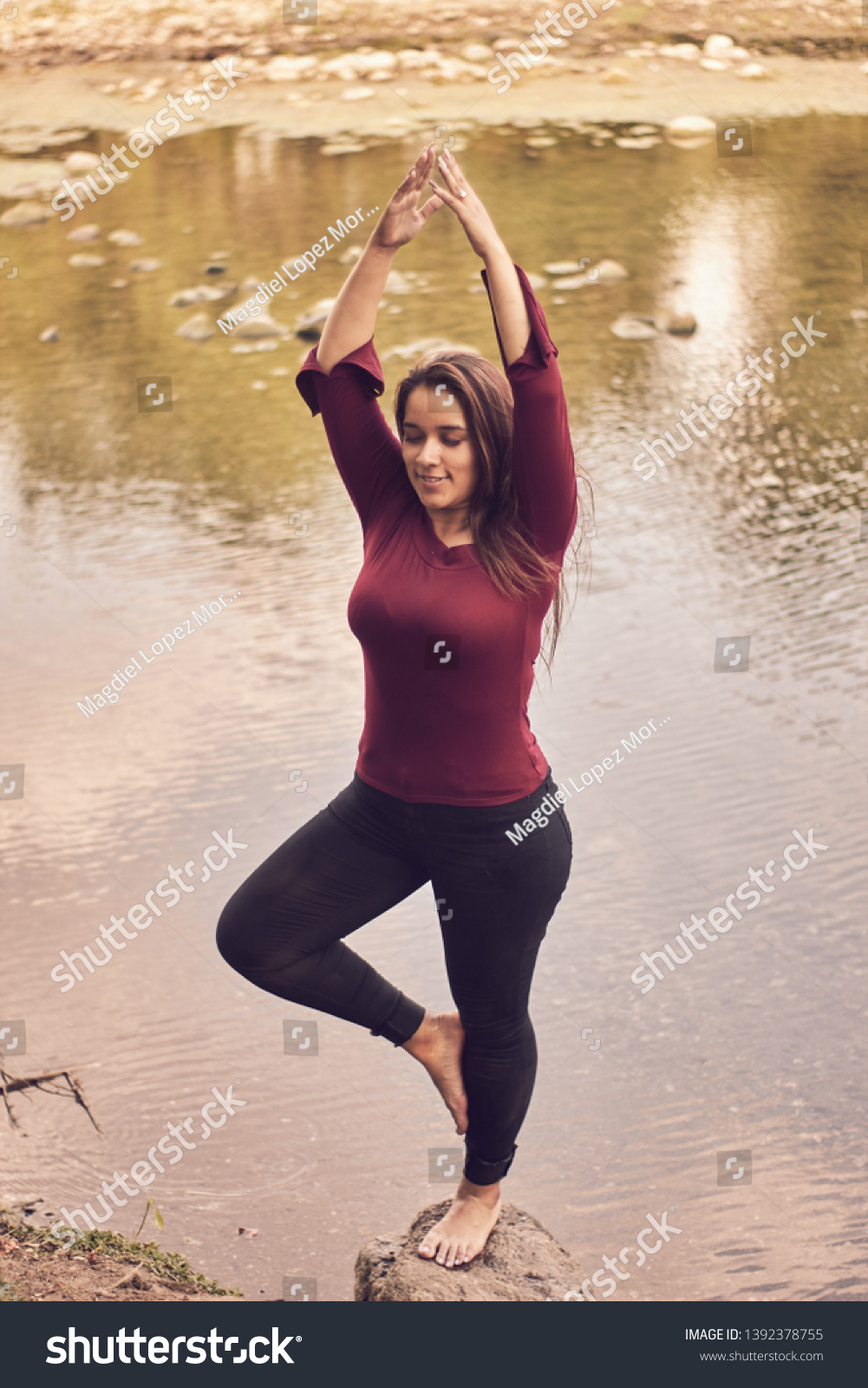 Latina Yoga Pants Pics