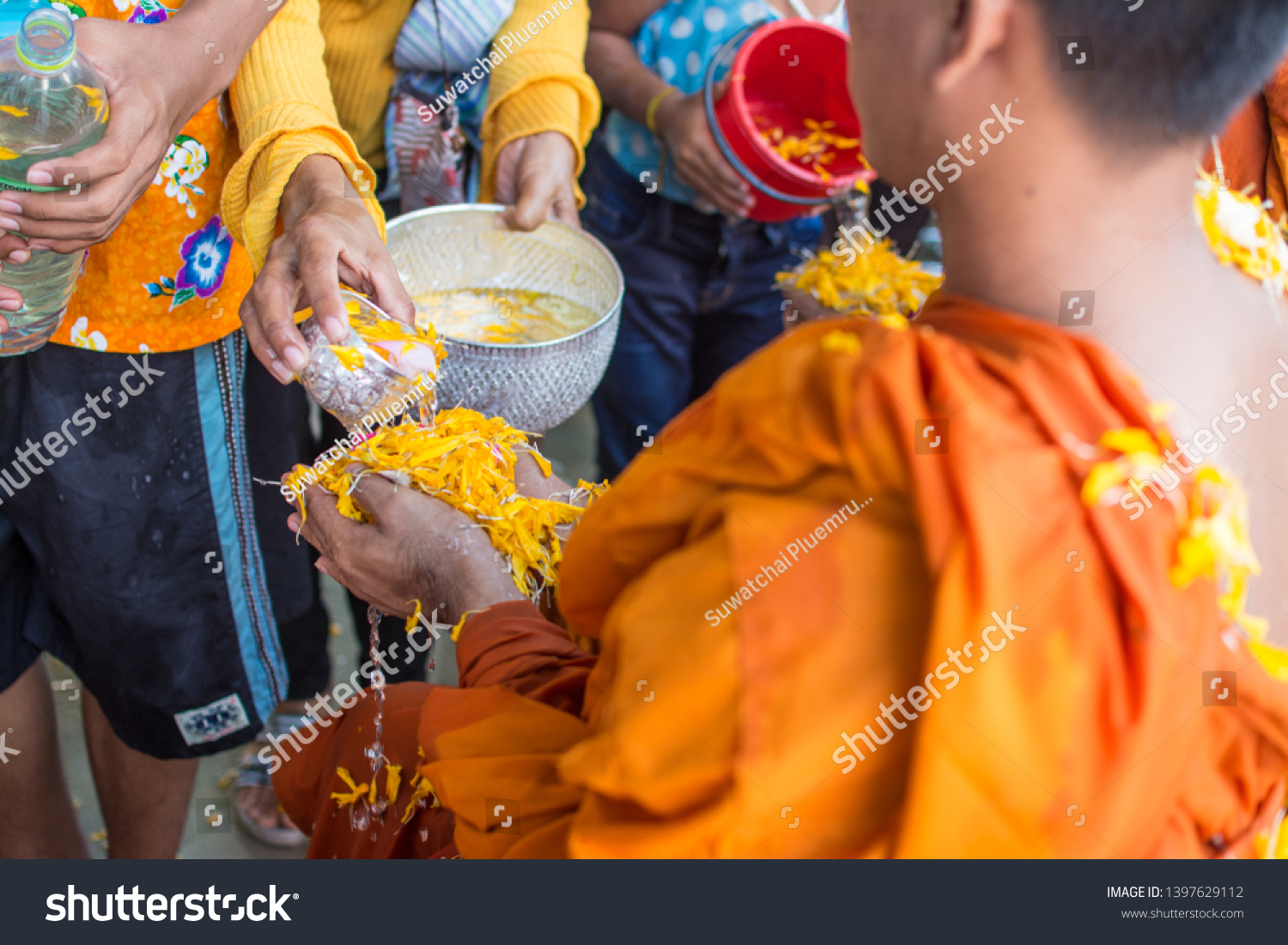 Water Pouring Monk Songkran Festival Tradition Stock Photo 1397629112 ...