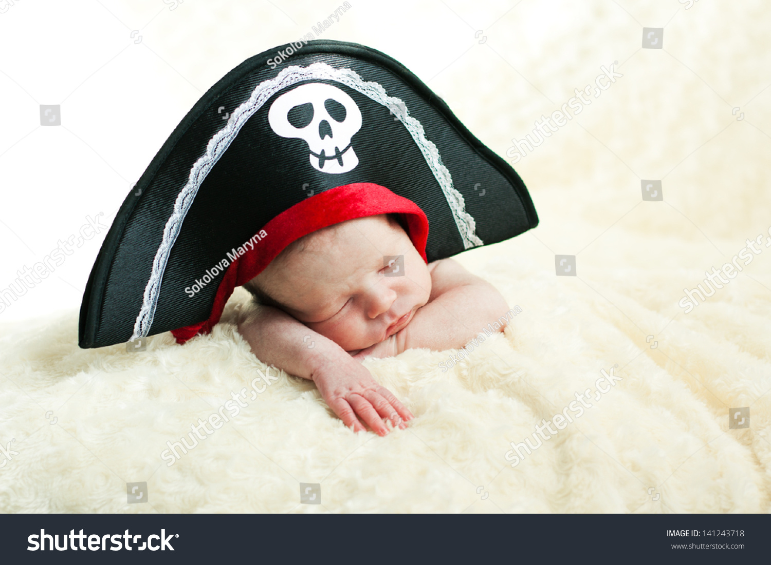 newborn pirate hat