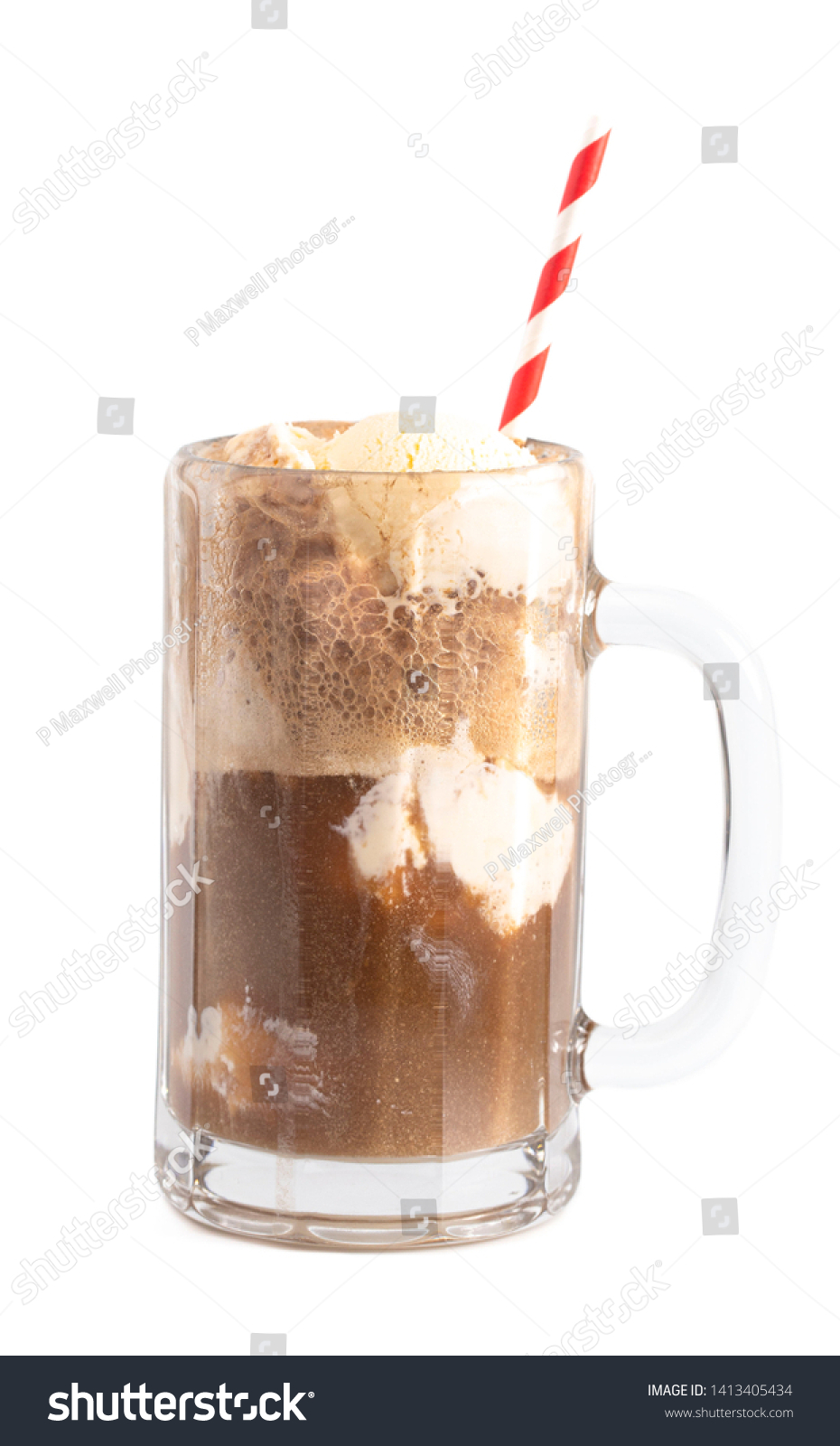 266 Root beer float isolated Images, Stock Photos & Vectors | Shutterstock