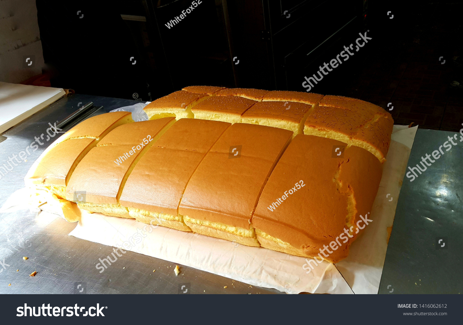 71 대만카스테라 이미지, 스톡 사진 및 벡터 | Shutterstock