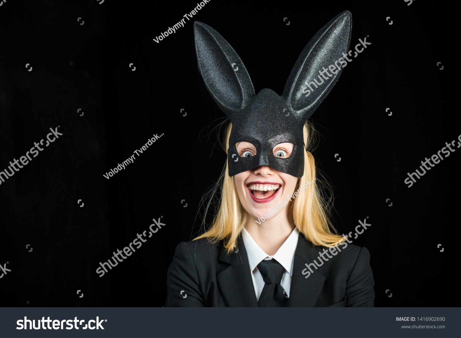 Sexy Model Dressed Costume Easter Bunny Foto Stock 1416902690