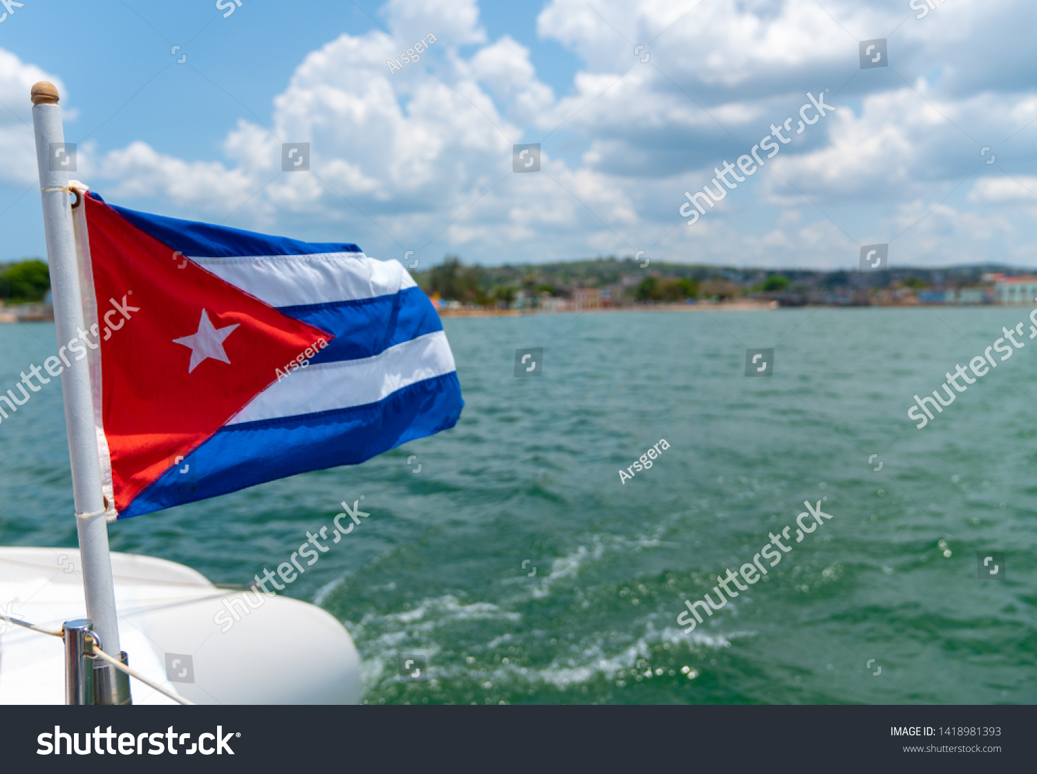 SeaSense Cuba Boat Flag 