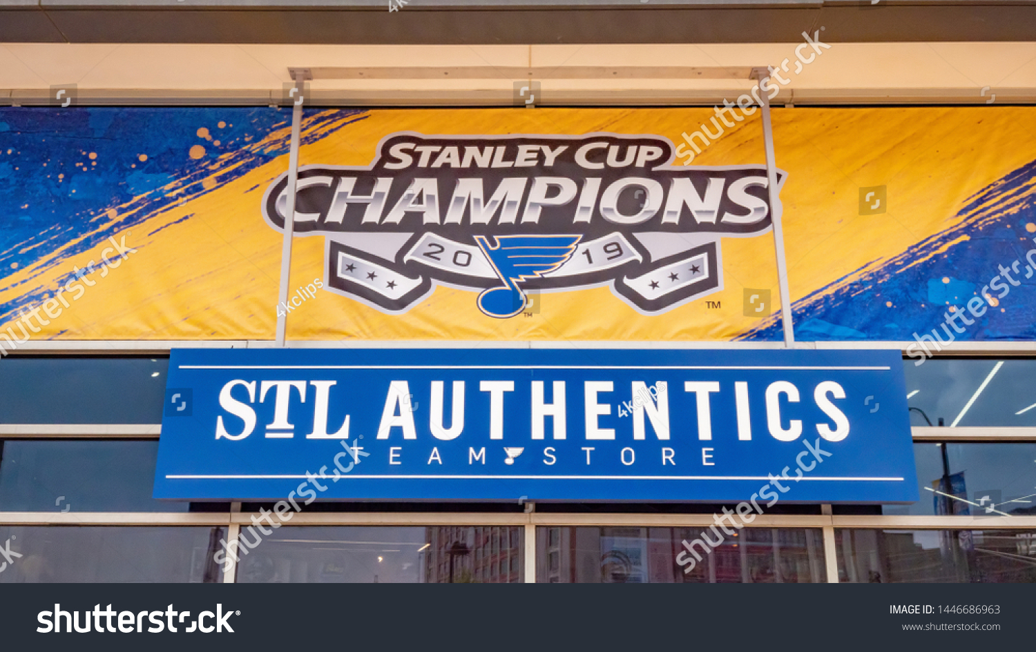 st louis authentics team store