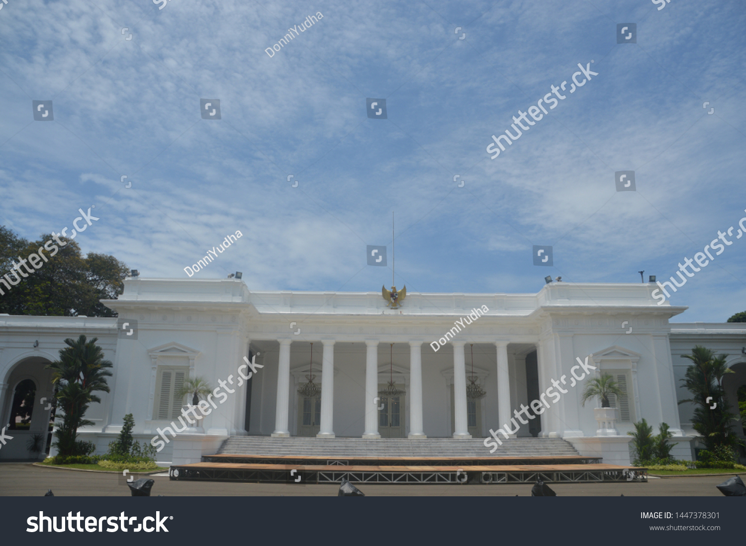 Merdeka Palace Istana Merdeka Paleis Te Stock Photo 1447378301 ...