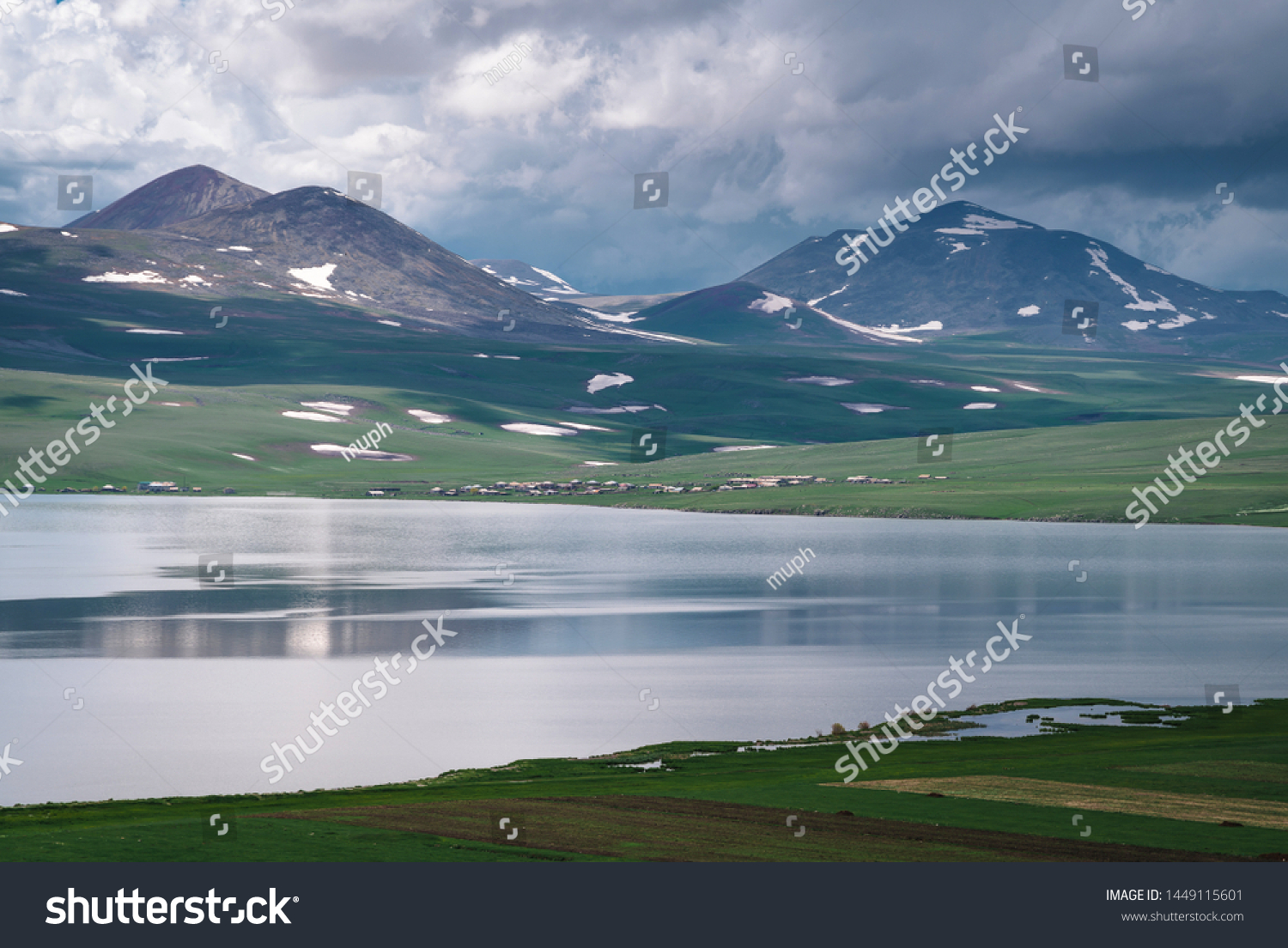 Джавахк озеро Парвана