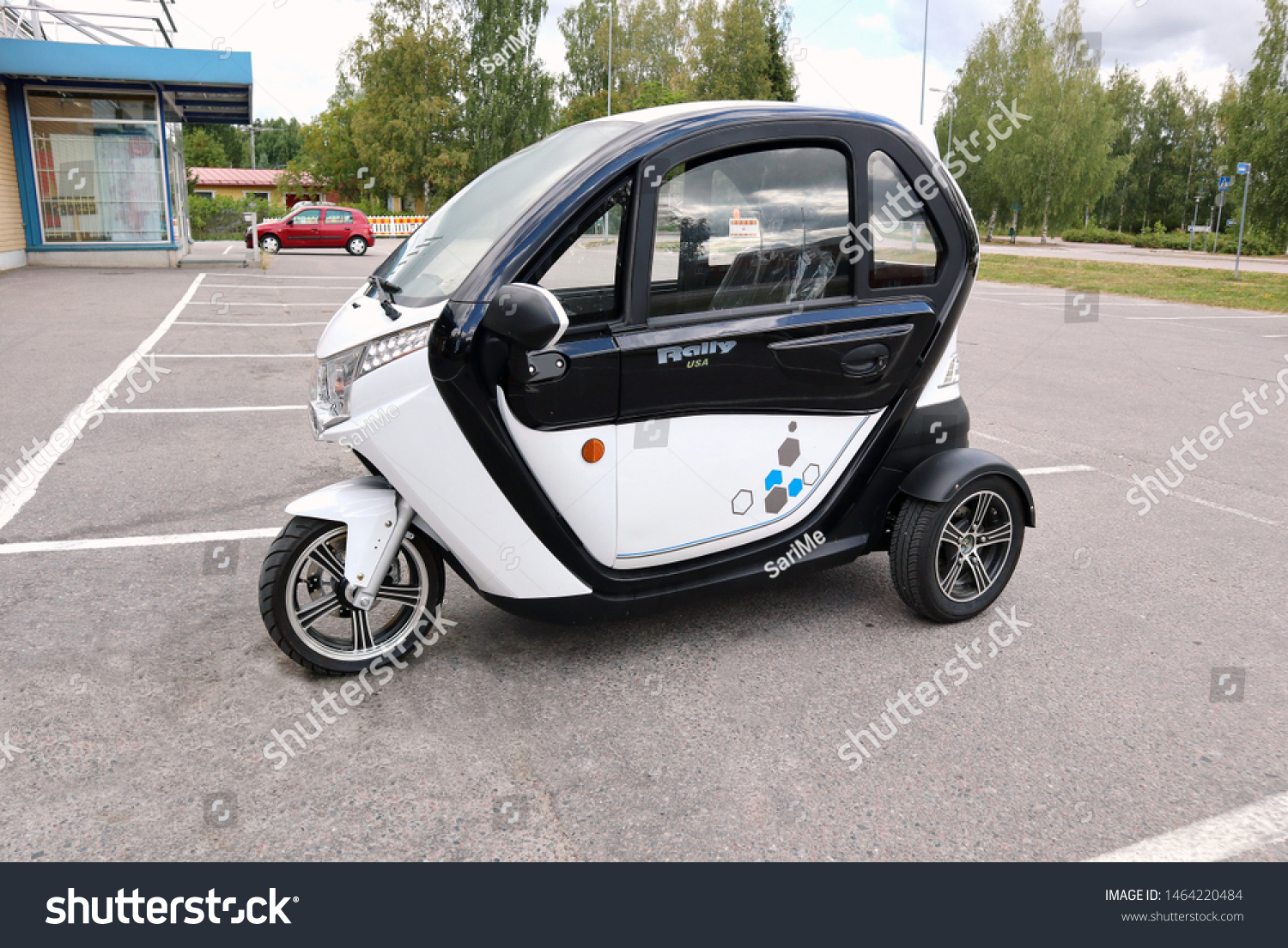 428 Cabin Scooter Images, Stock Photos & Vectors | Shutterstock