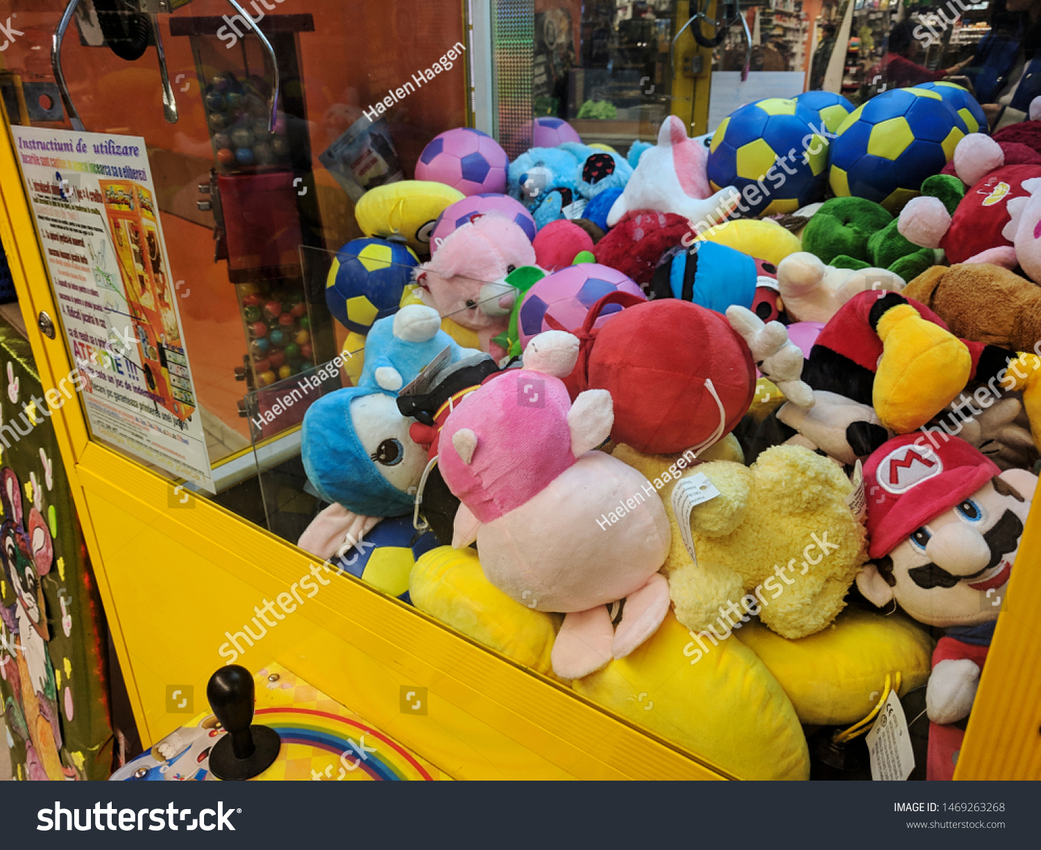 mario plush claw machine