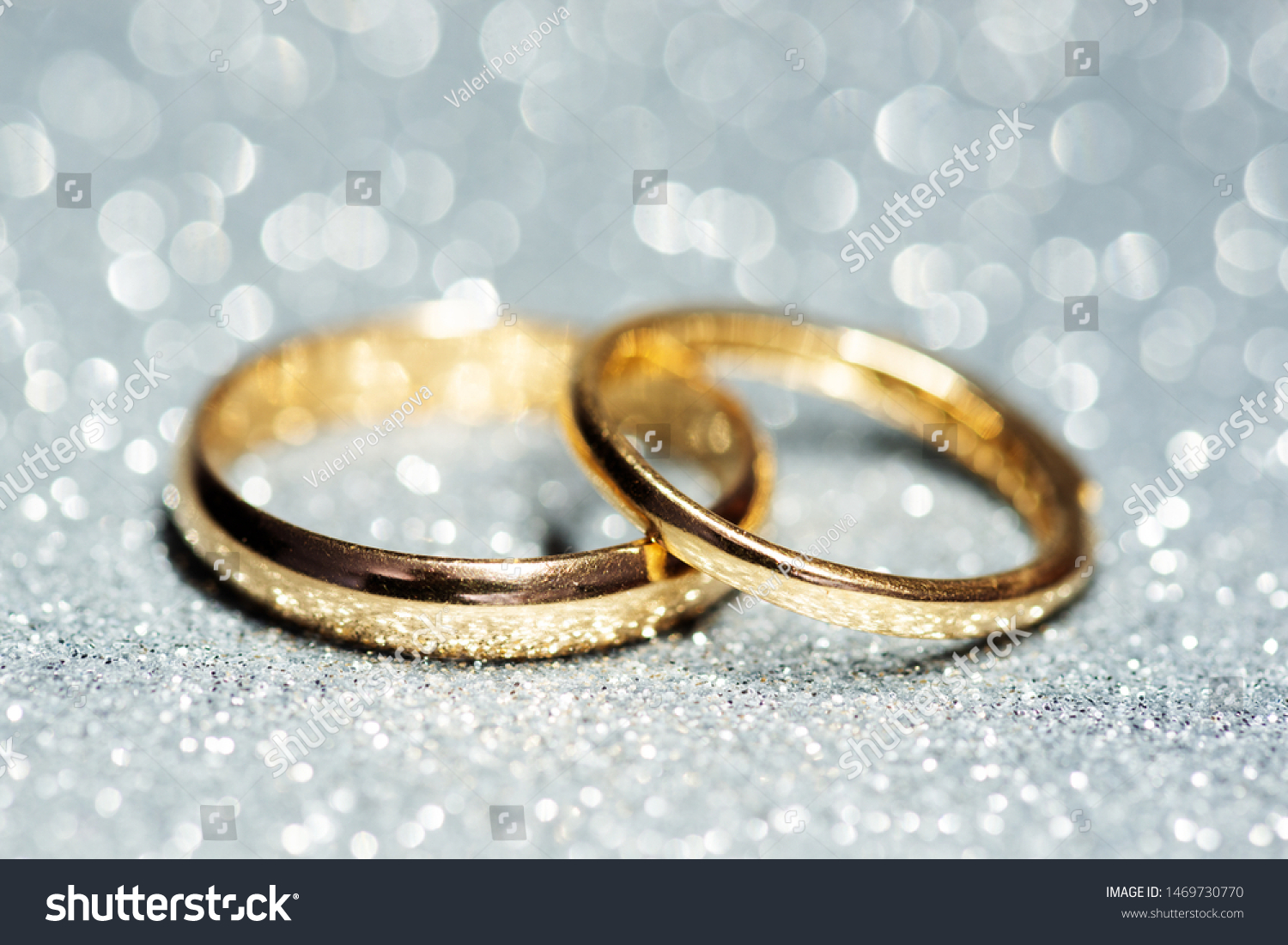 Gold Wedding Rings Glitter Background Stock Photo 1469730770 | Shutterstock