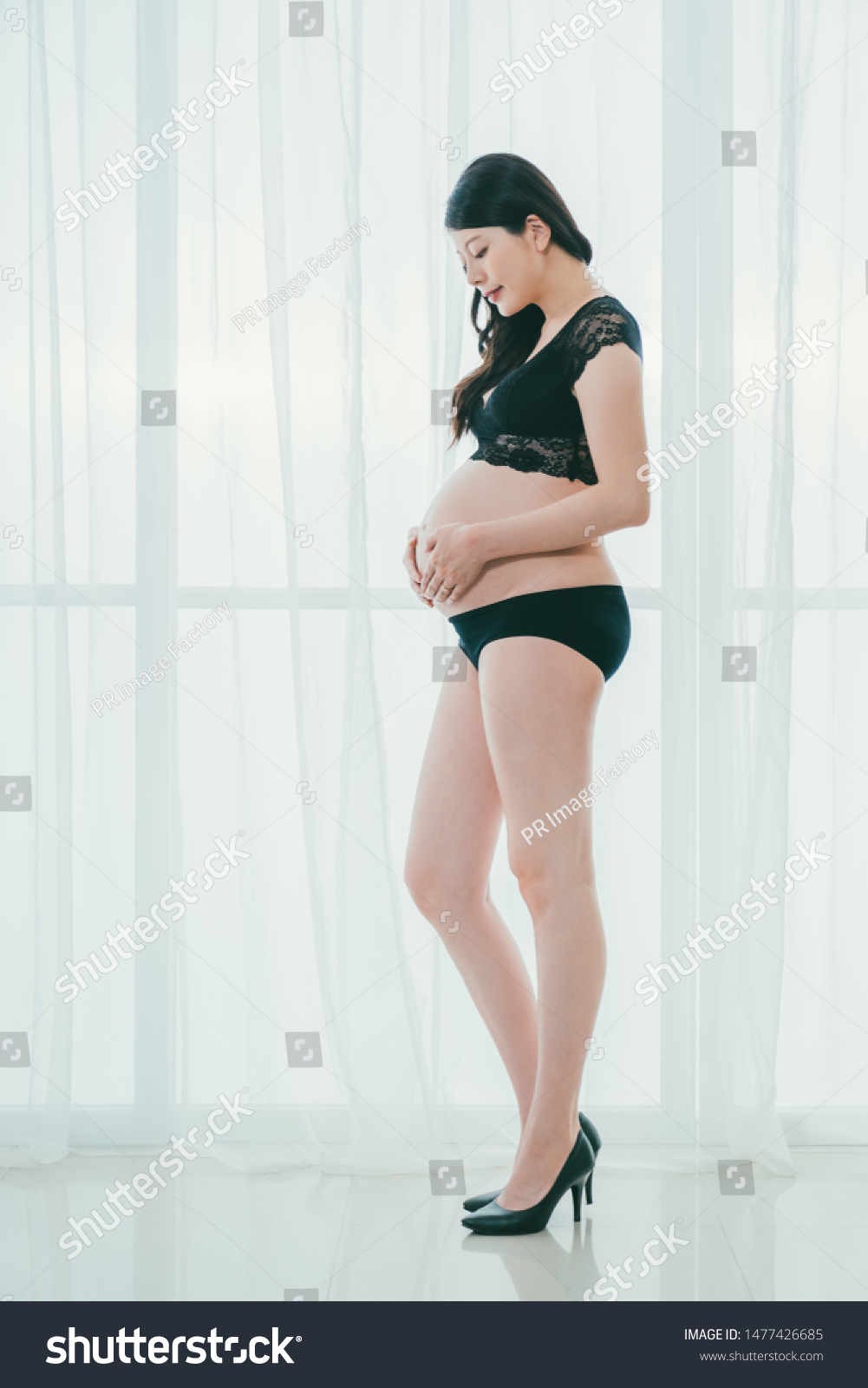 Sexy Pregnant Asian Women