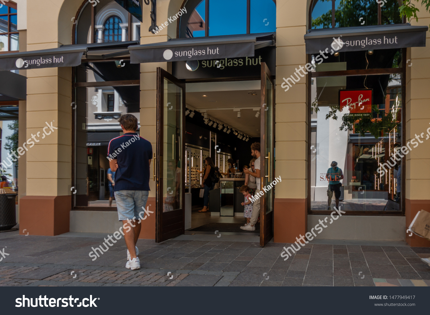 sunglass hut factory outlet