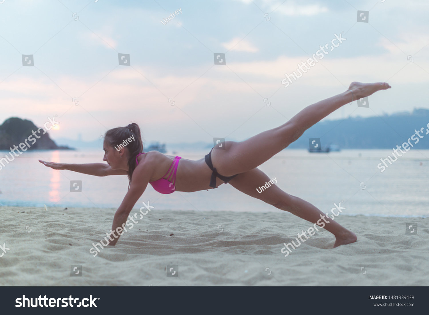 Yoga position one leg hi-res stock photography and images - Alamy