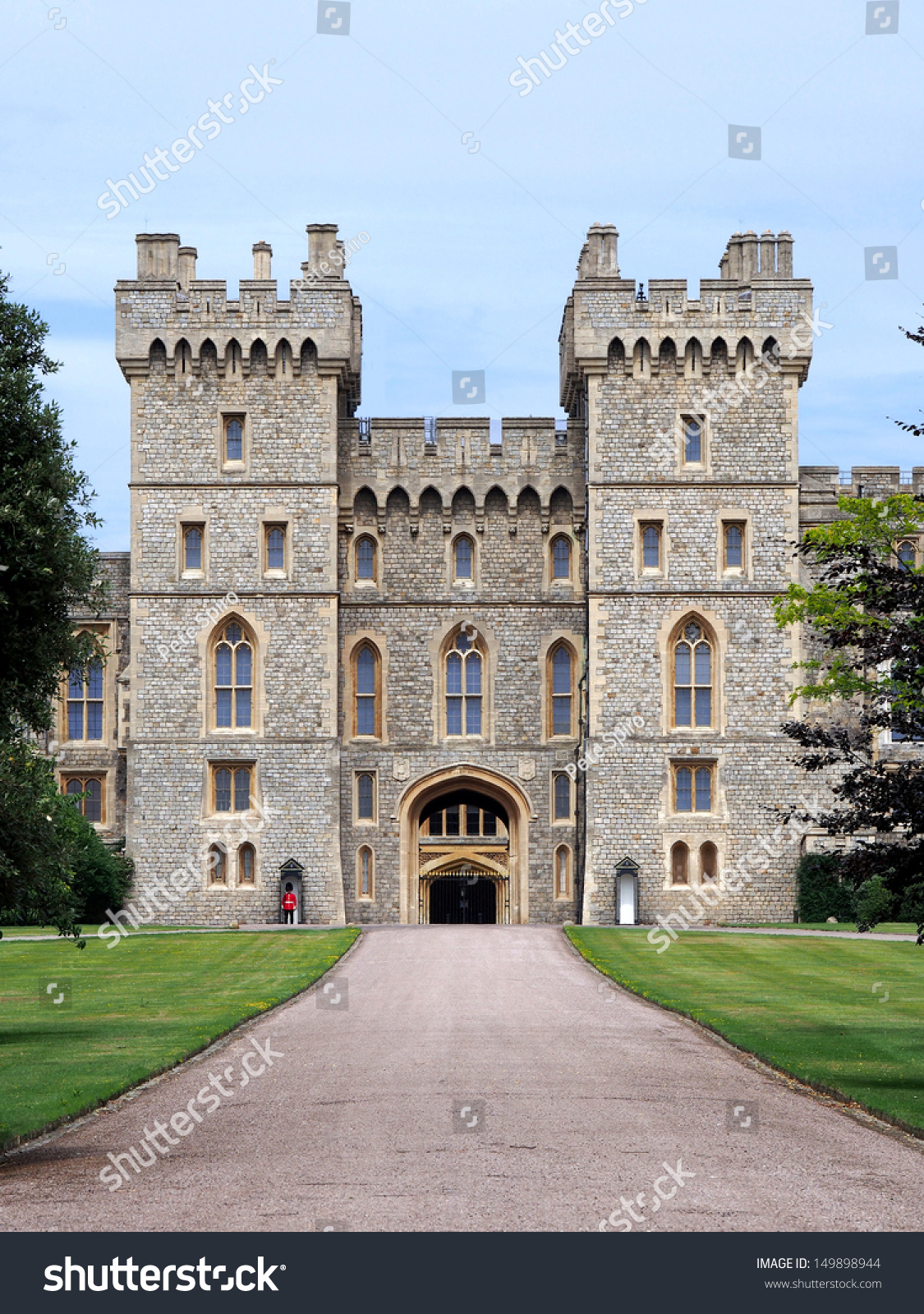 windsor castle entrance