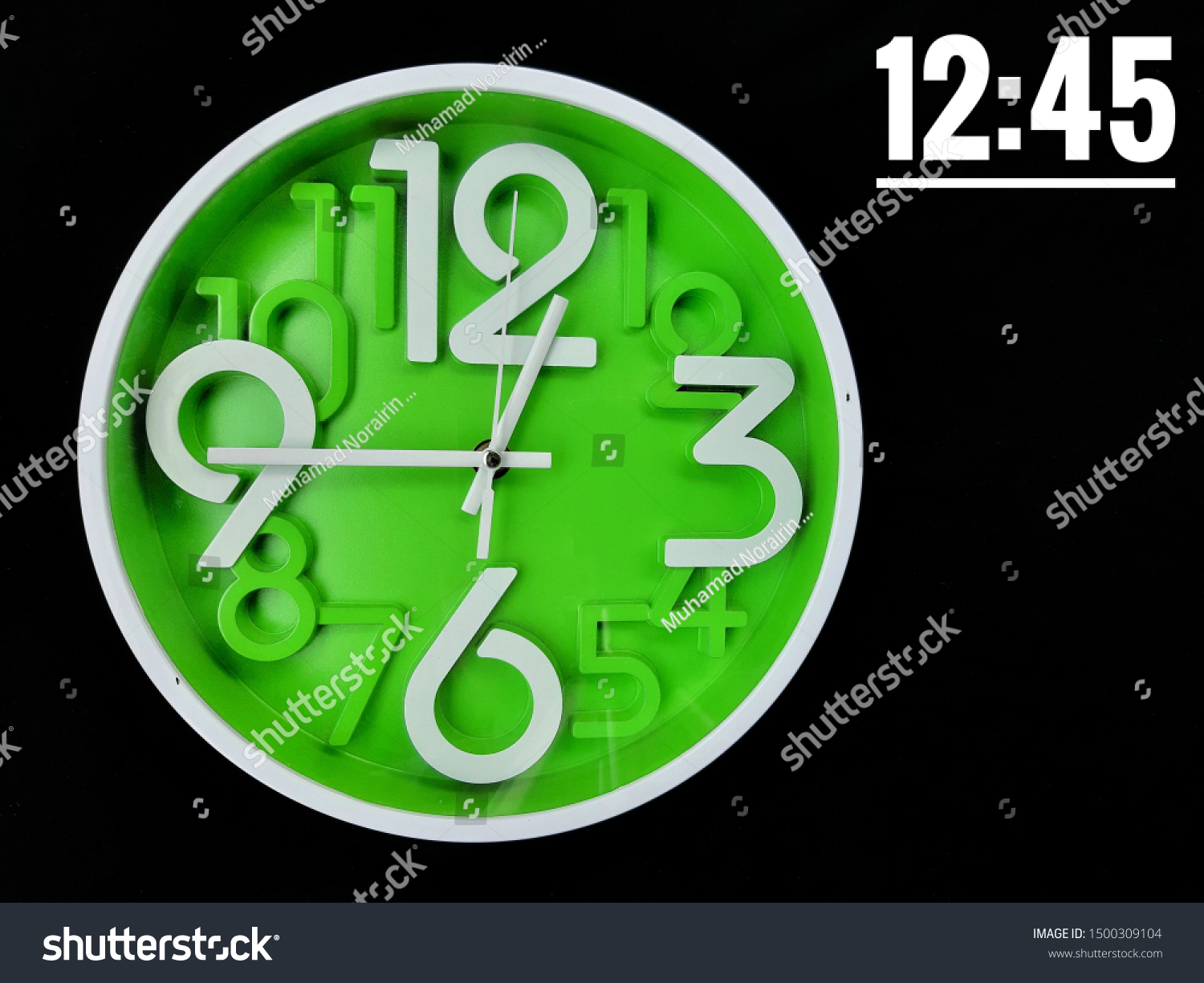 concept-image-word-1245-clock-on-stock-photo-1500309104-shutterstock