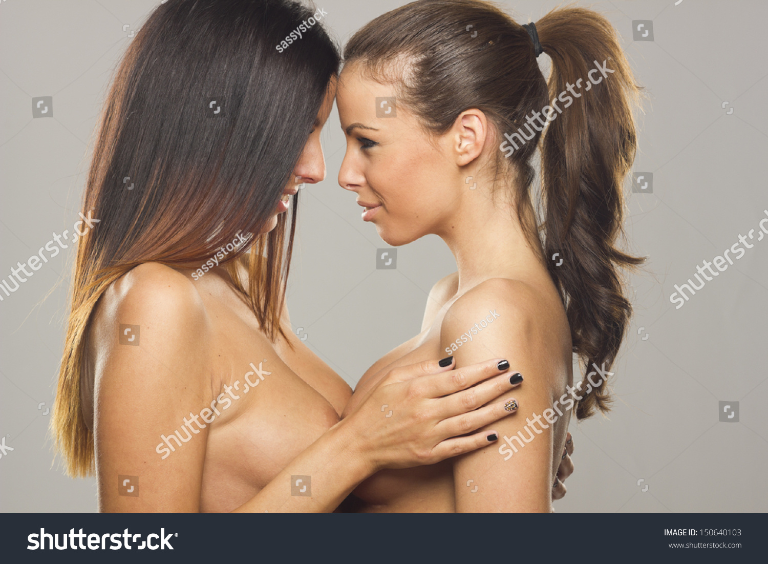 Lesbian Couples Nude