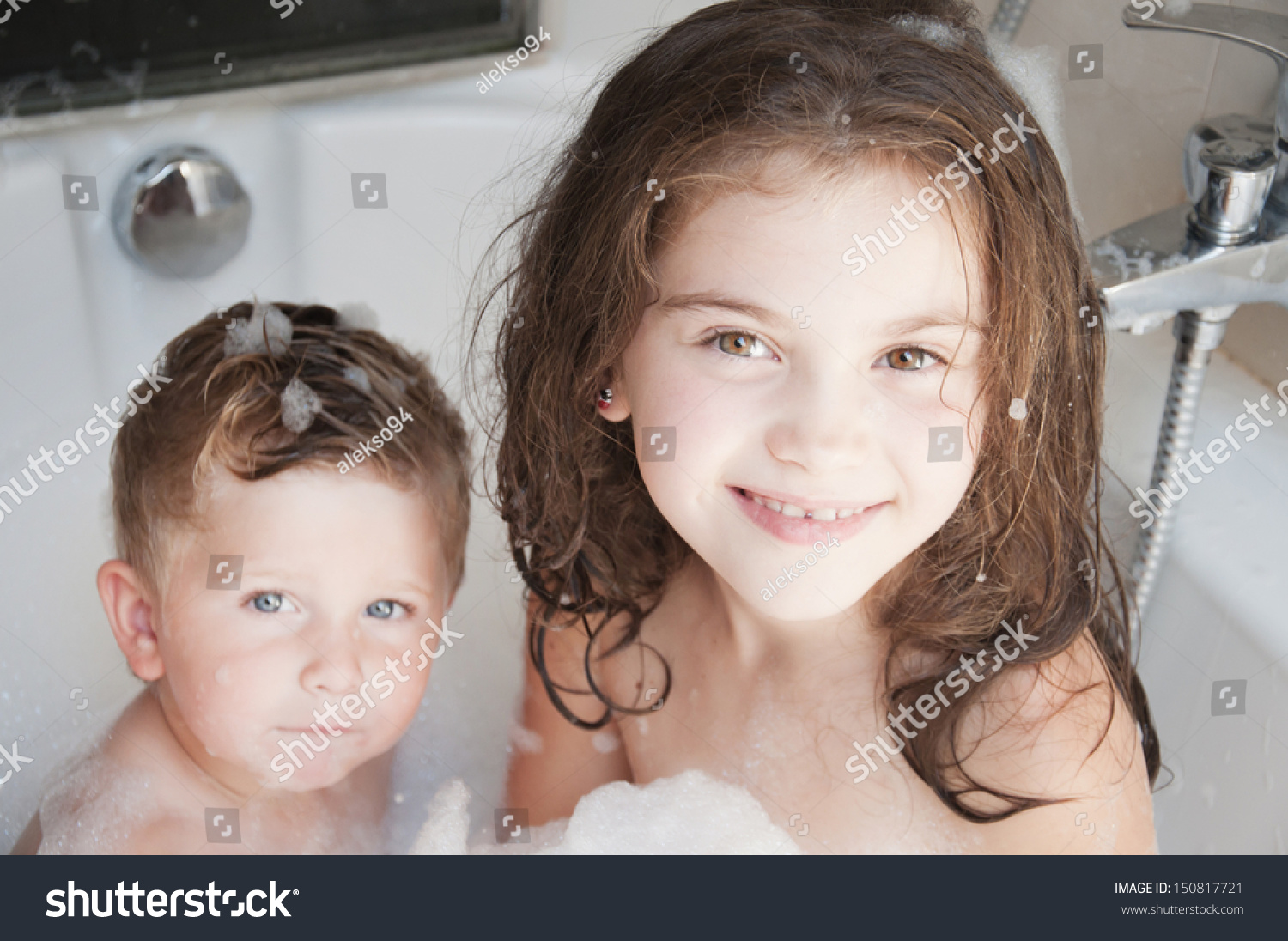 порно истории с брат с сестрой в ванной фото 10