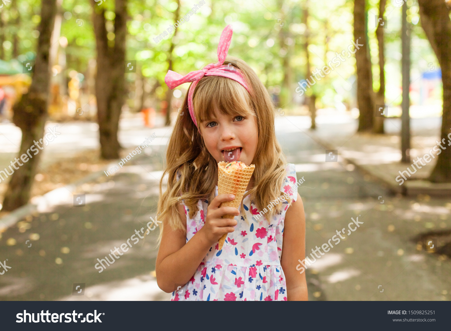 Cute Happy Blonde Little Girl Eating Stock Photo 1509825251 | Shutterstock