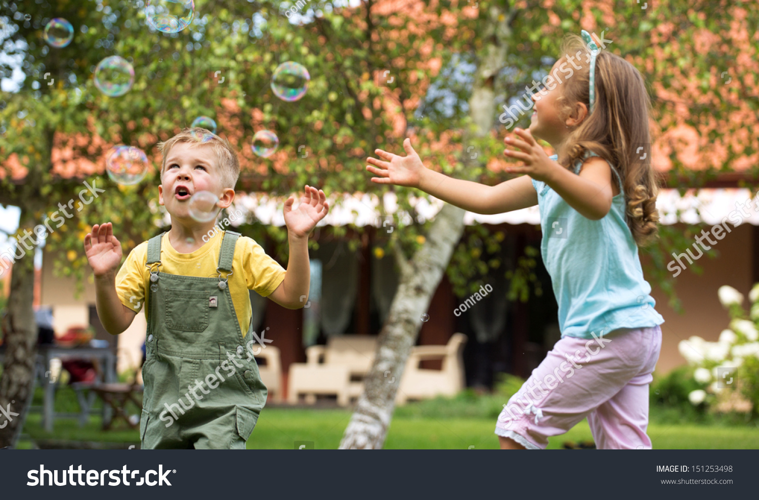 Children Playing Garden Stock Photo 151253498 | Shutterstock