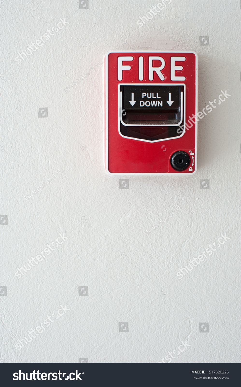 Emergency Fire Alarm Notifier Alert Bell Stock Photo 1517320226 ...