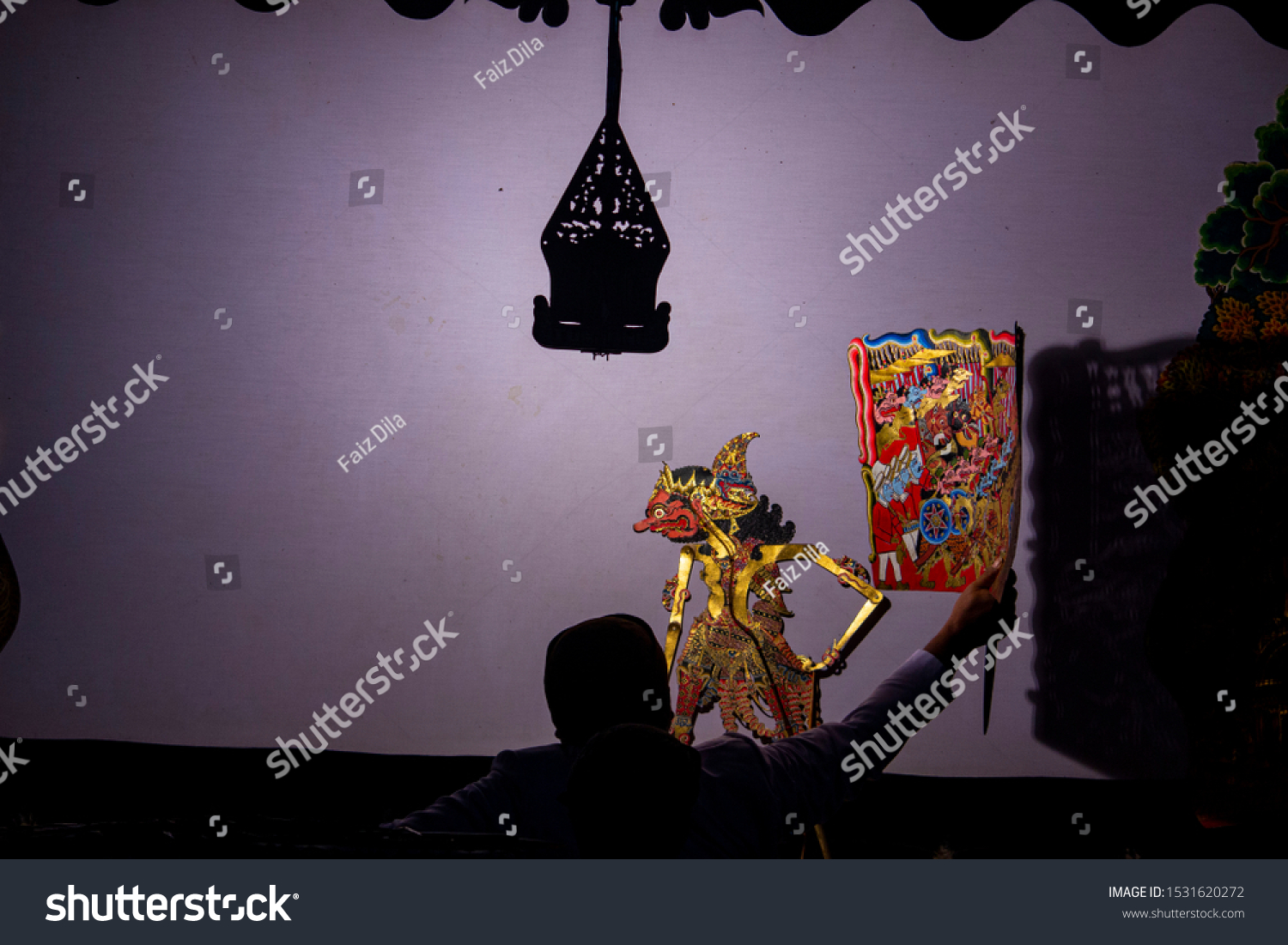 Wayang Kulit Shadow Puppets Java Indonesia Stock Photo 1531620272 ...